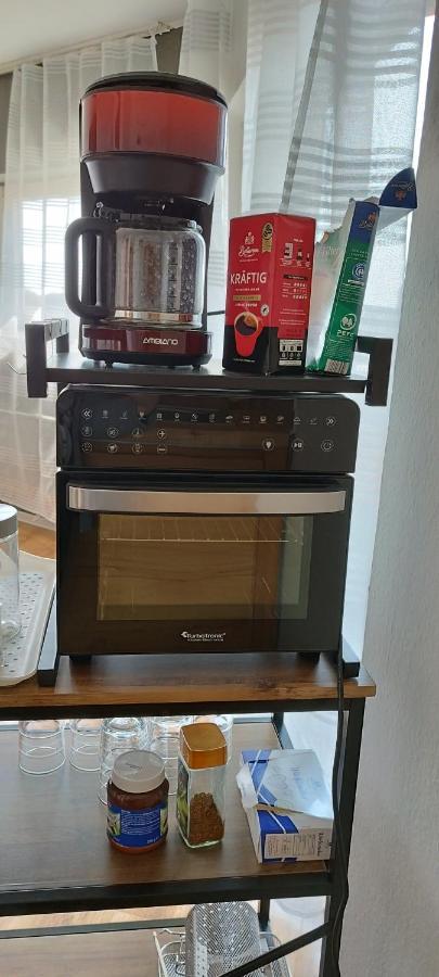 Schoene Sonnige Wohnung Jüchen Buitenkant foto